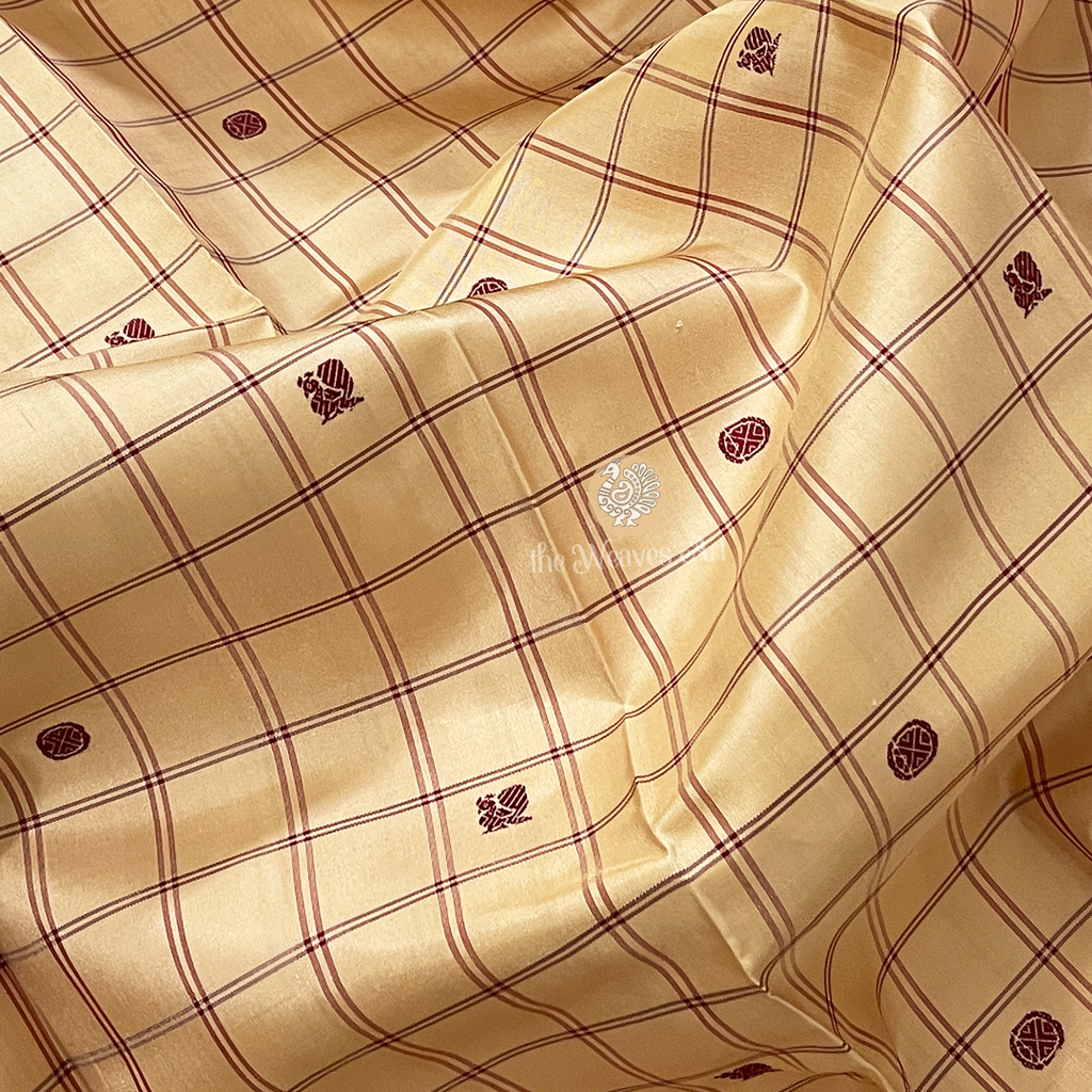 Kai Korvai Kanchipuram Pure Silk Saree