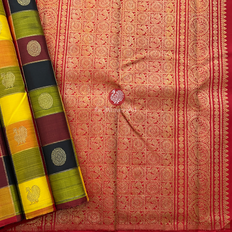 Borderless Pure zari Kanjivaram Sarees