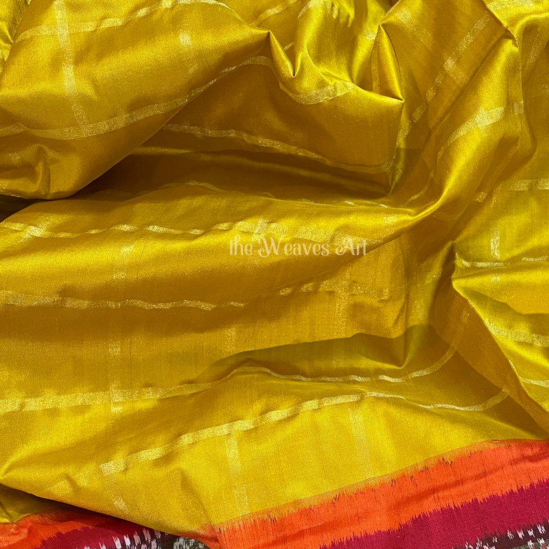 Handwoven Checks Pochampally Ikat Silk Saree