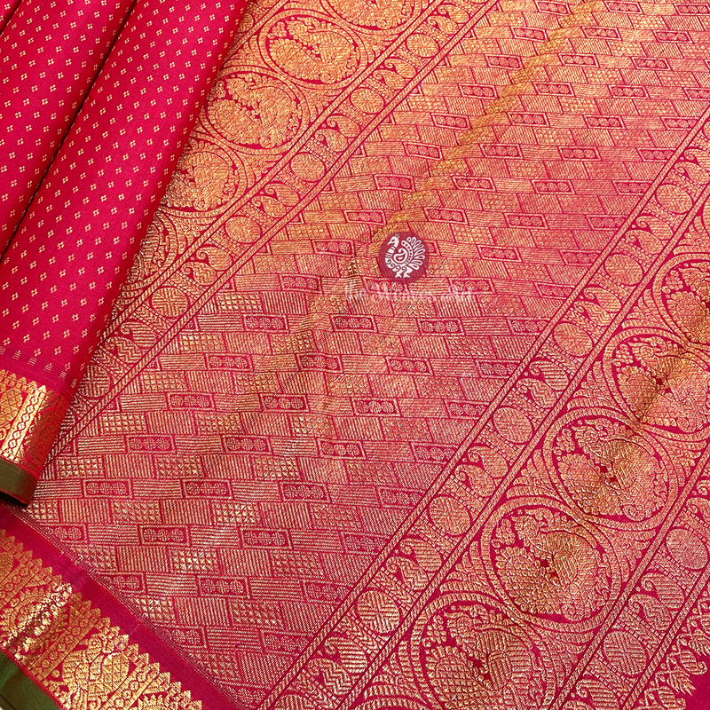 Kanchi Pattu Cheera