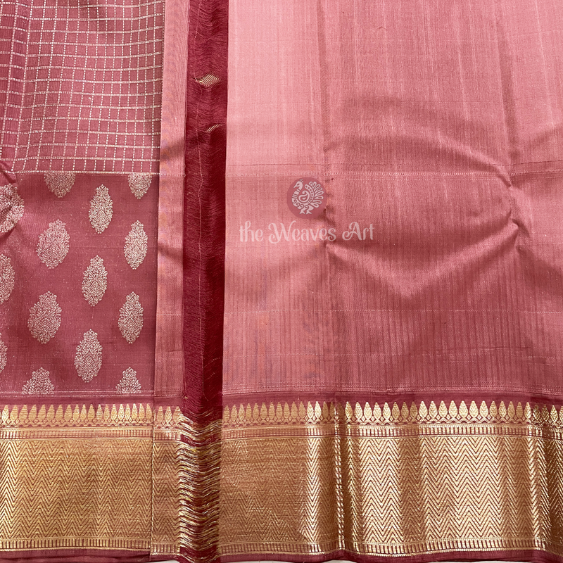 Kanchi Pattu Saree with Blouse