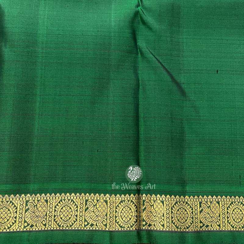 Kanchipuram-Small border-Sarees