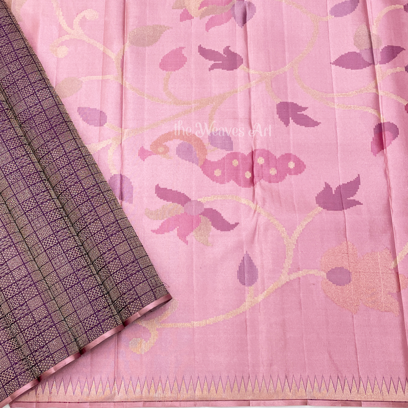 Vismaya - Handloom Borderless Checks Kanchipuram Pure Silk Saree with Paithani Pallu (Silk Mark Certified)