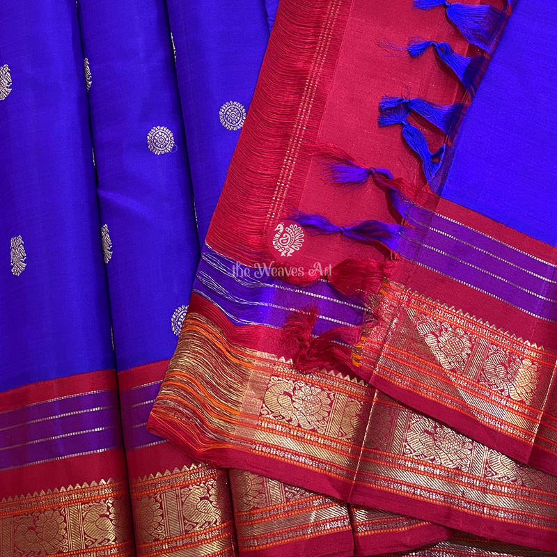 Kanjivaram Small Border Sarees