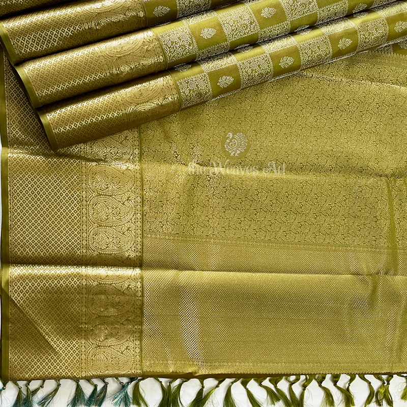 Rich kanjivaram Pattu saree