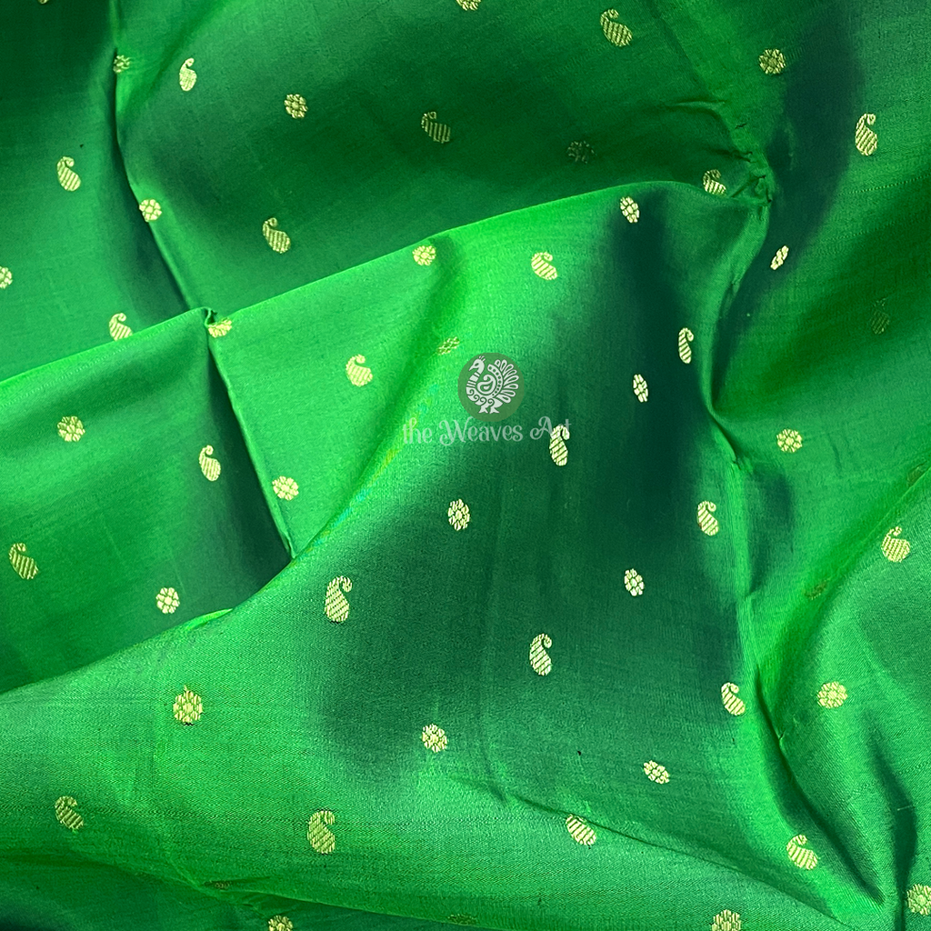 Small Butta Kanjivarams