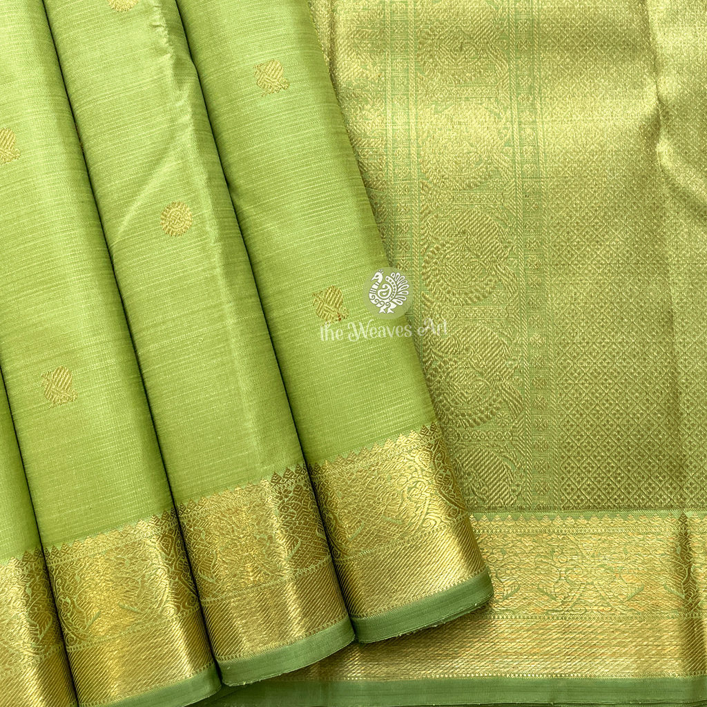Vaira Oosi Kanchipuram Sarees
