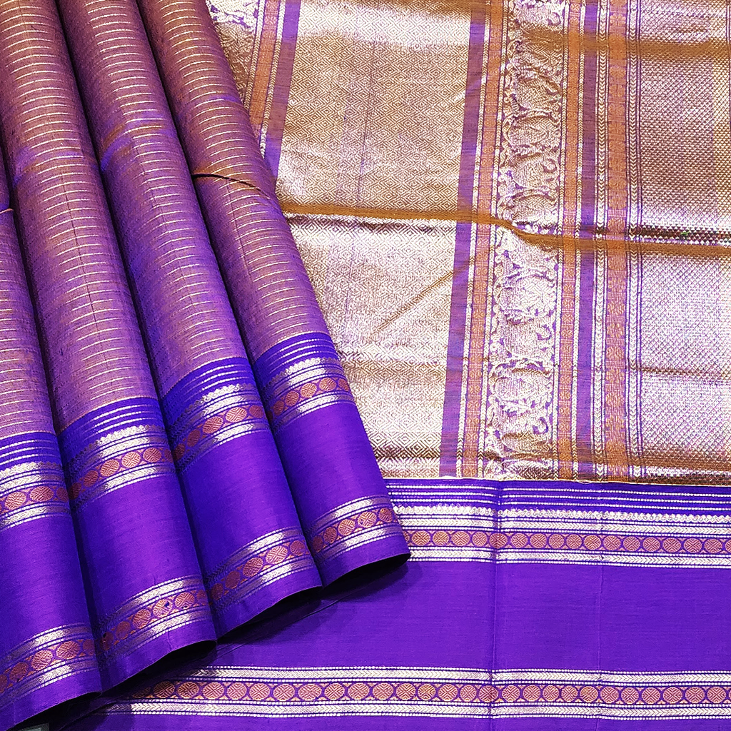 Vaira oosi Kanchi Sarees