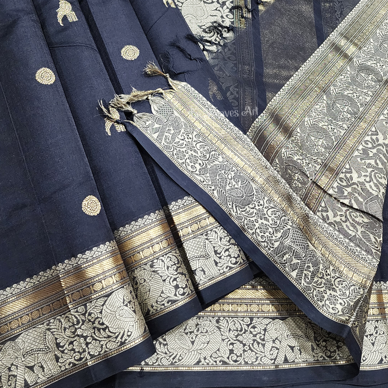 Zari Motifs Kanchipuram Sarees