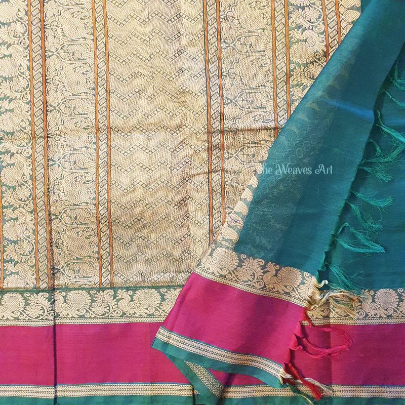 Teal Blue Colour Mayil-Chakram Handloom Checks Kanchi cotton Saree.