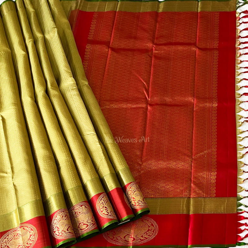 Kanchi Pattu Sarees with Silk mark