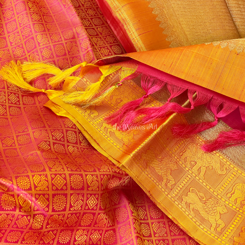 Mayil Chakram Kanchipuram Pattu Saree