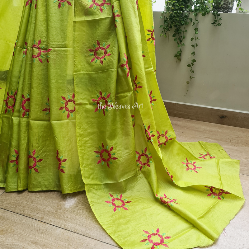 Vintage Chartreuse Tussar Silk Embroidery Saree