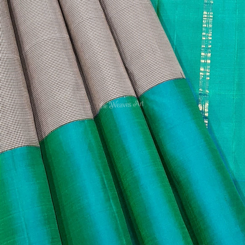 Handwoven Pin Checks Korvai Kanchipuram Pure Silk Saree