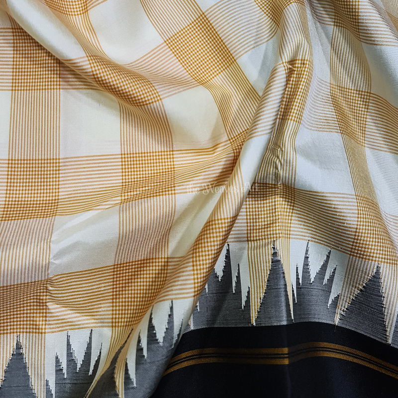 Handwoven Two tone Checks (Kattam) Korvai Kanchipuram Silk saree